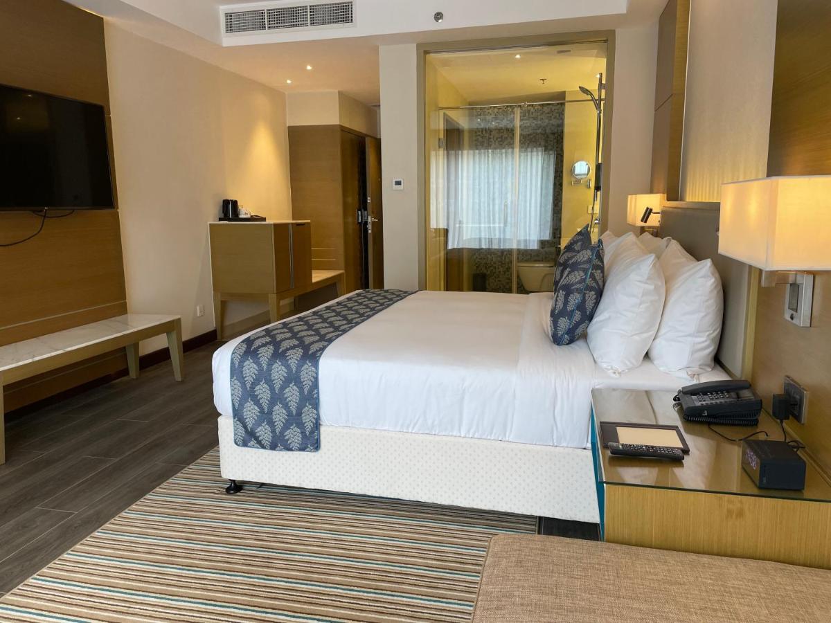 Gokulam Grand Trivandrum 特里凡得琅 外观 照片