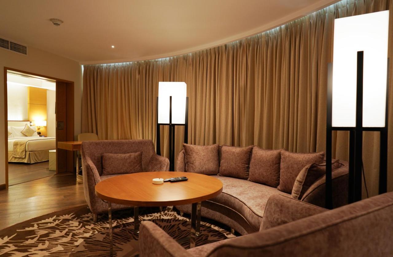 Gokulam Grand Trivandrum 特里凡得琅 外观 照片