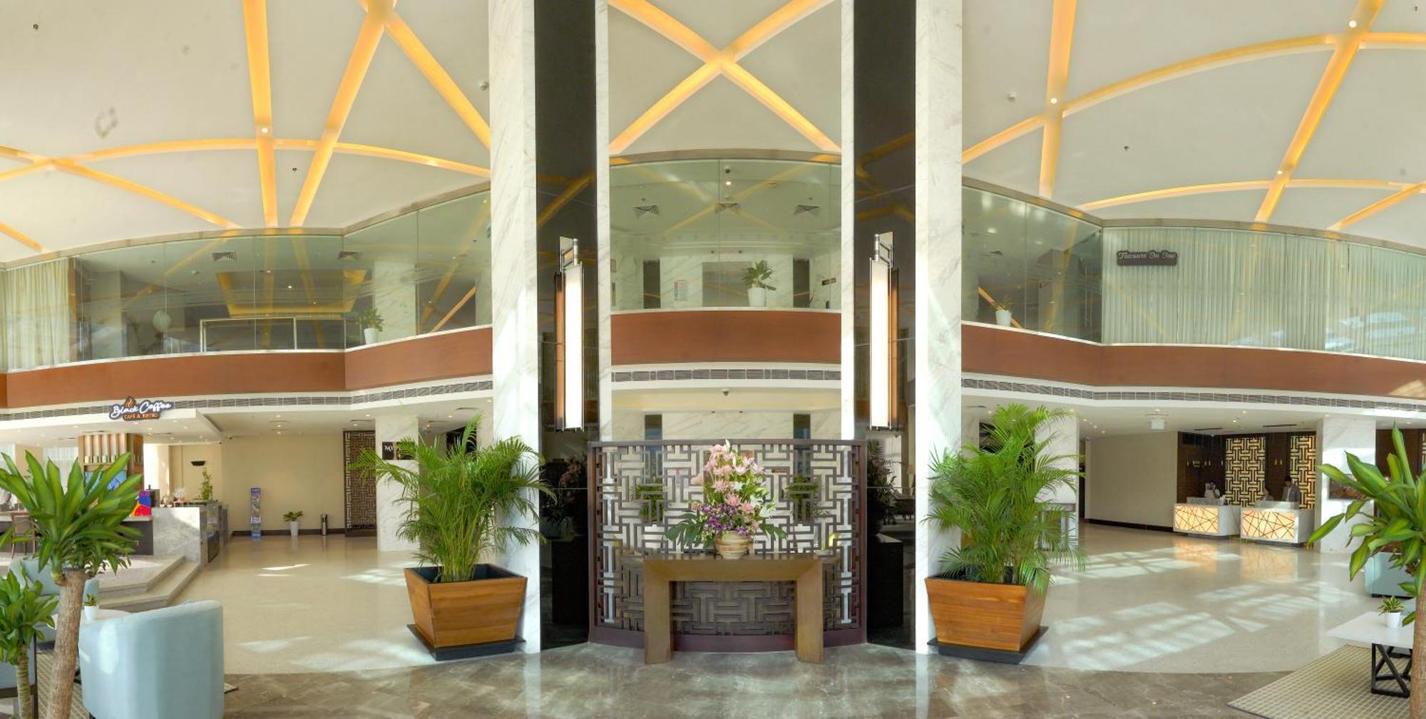Gokulam Grand Trivandrum 特里凡得琅 外观 照片