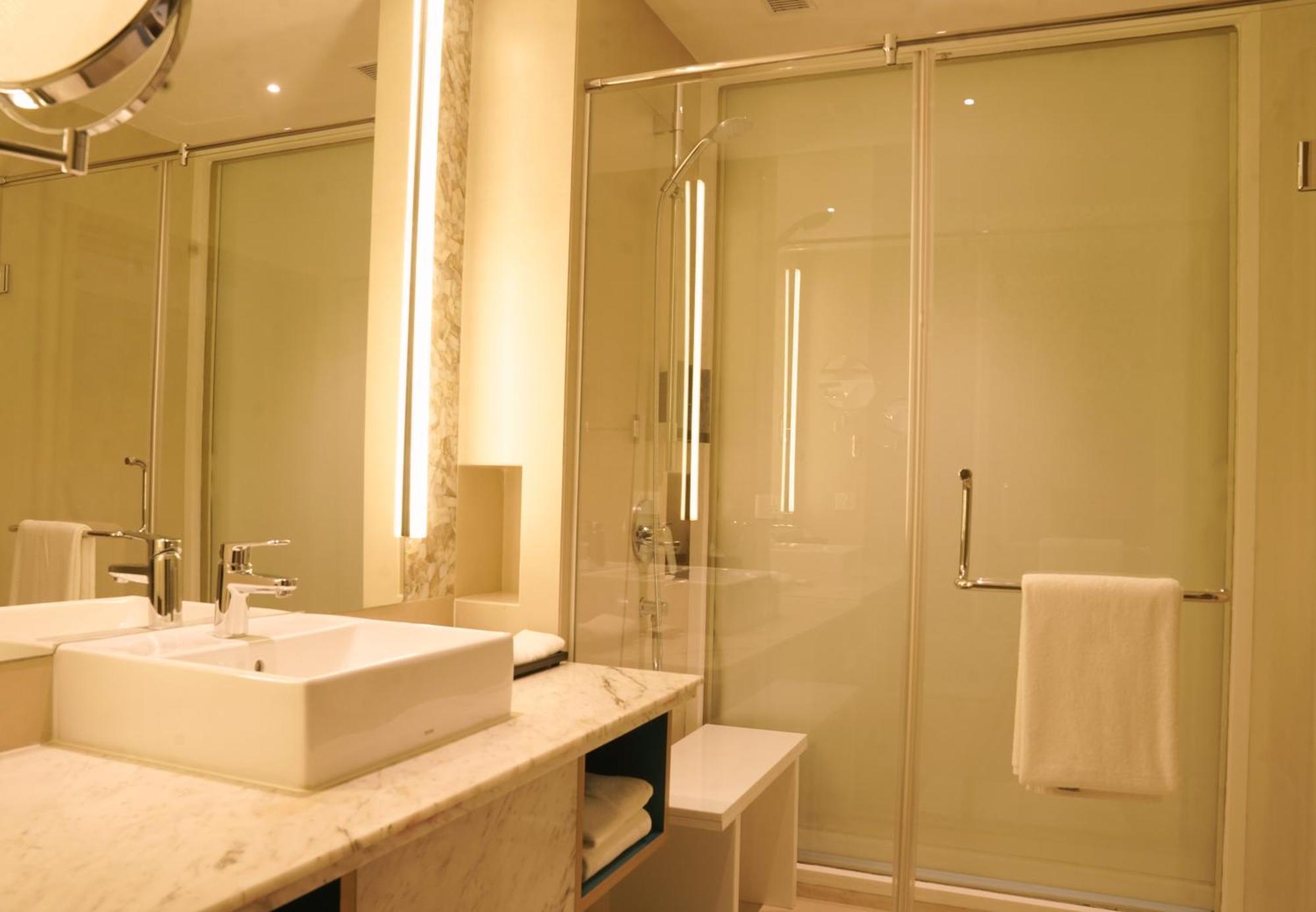 Gokulam Grand Trivandrum 特里凡得琅 外观 照片