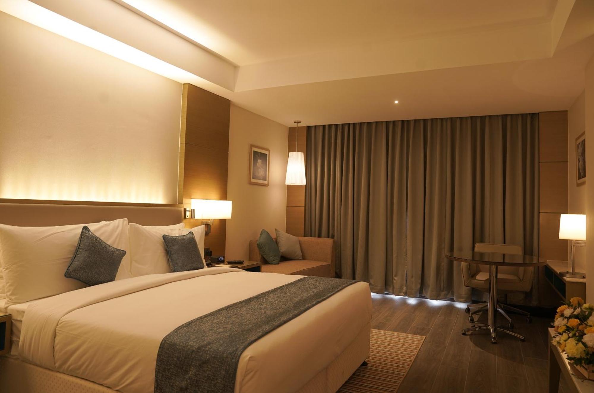 Gokulam Grand Trivandrum 特里凡得琅 外观 照片